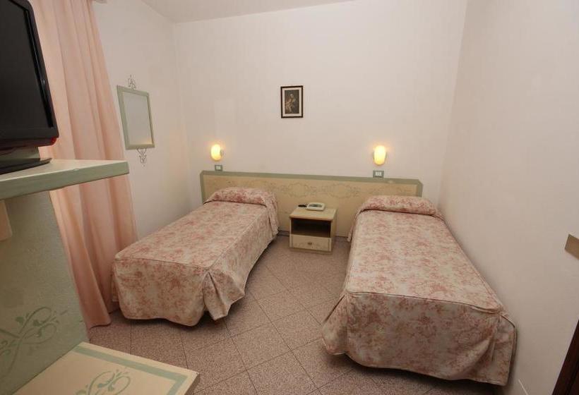 Hotel Piemontese  | Impéria | Imperia | Itália 6