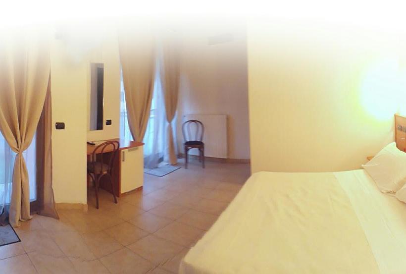 Hotel Azzurra  | Spinone al Lago | Bergamo | Italia 4