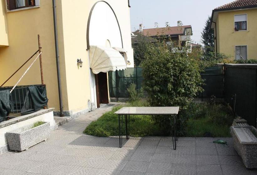 Bed and Breakfast Relax Rho