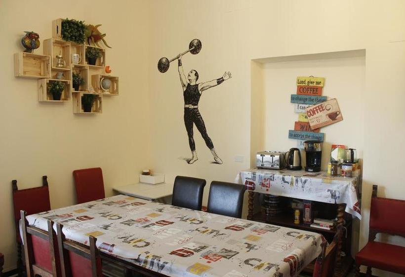 Albergue Victoria House