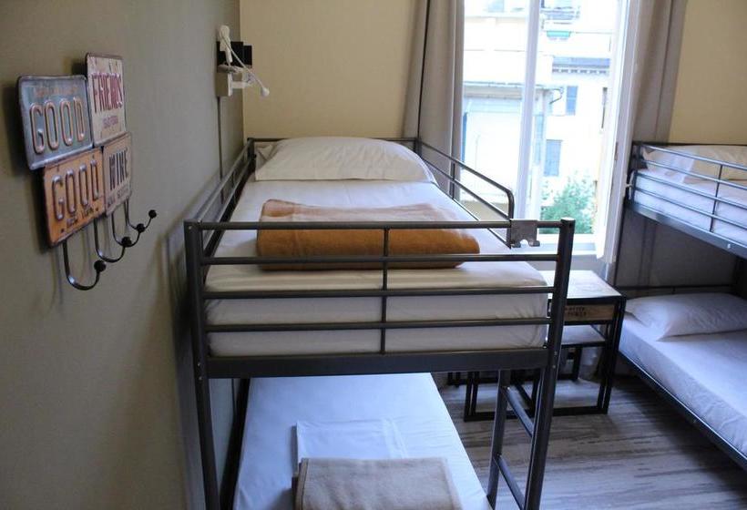 Ostello Victoria House  | Genova | Genova | Italia 9