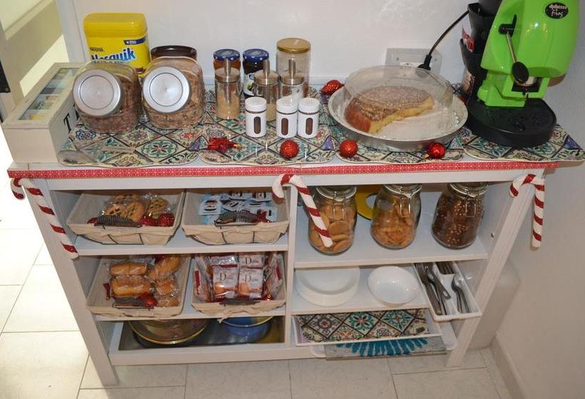 Bed and Breakfast Il Cortiletto Di Piazza Verga  | Catania | Catania | Italy 12