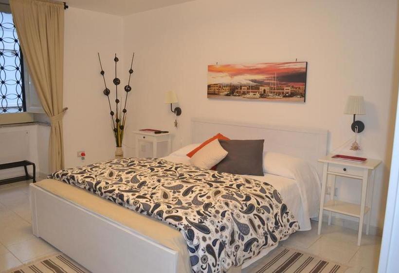 Bed and Breakfast Il Cortiletto Di Piazza Verga  | Catania | Catania | Italy 14