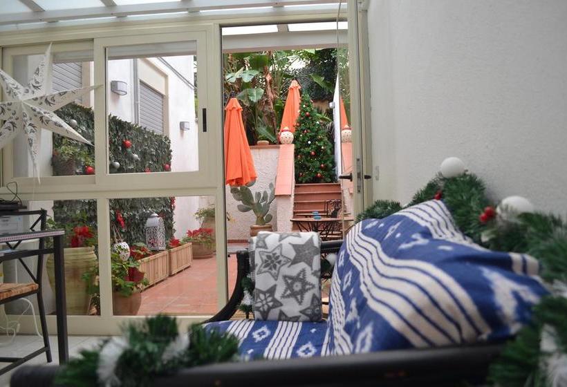 Bed and Breakfast Il Cortiletto Di Piazza Verga  | Catania | Catania | Italy 9