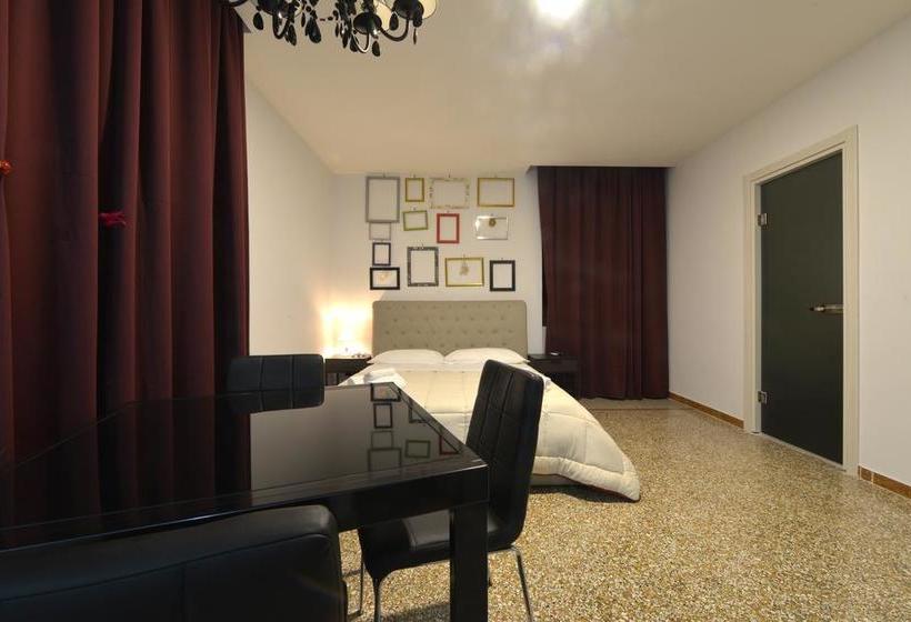 Bed and Breakfast Angioino Rooms  | Napoli | Napoli | Italia 12