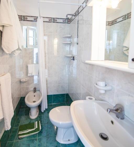 Bed and Breakfast Meublè Emanuela  | Ischia | Napoli | Italia 17