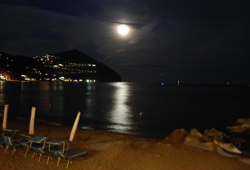 Bed and Breakfast Meublè Emanuela  | Ischia | Napoli | Italia 5