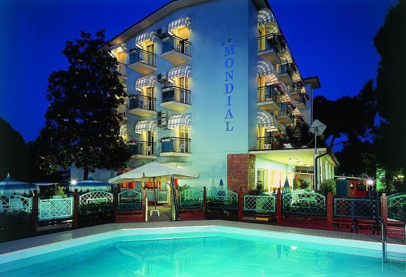 Hotel Mondial  | Pinarella | Ravenna | Italia 16