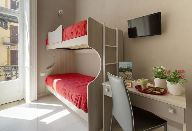 Bed and Breakfast Rosaroll  | Napoli | Napoli | Italia 2