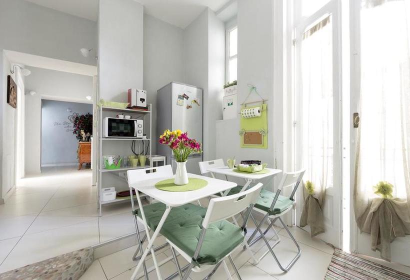 Bed and Breakfast Rosaroll  | Napoli | Napoli | Italia 20