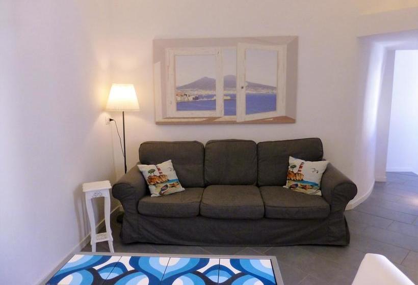 Bed and Breakfast Sotto Le Stelle Ai Decumani  | Napoli | Napoli | Italia 3