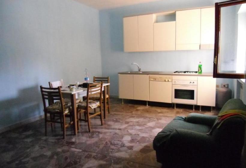 B&b Centralcity  | Naples | Naples | Italie 12