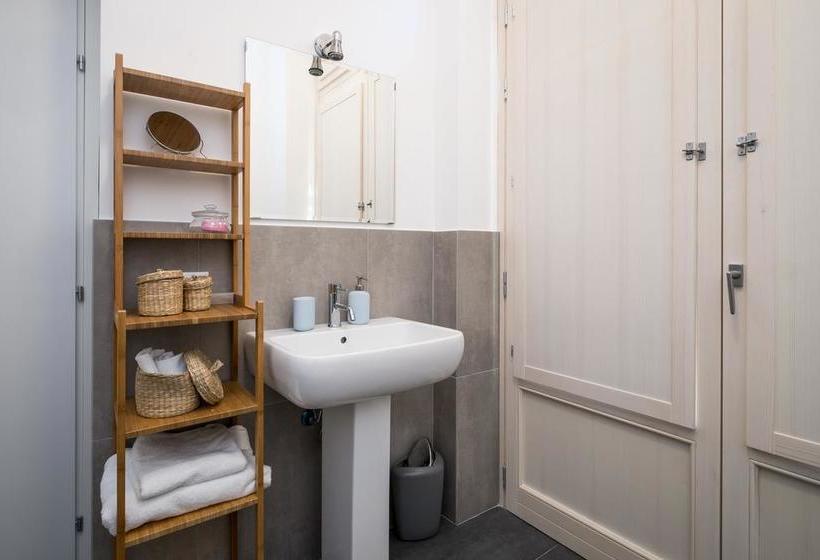 Bed and Breakfast Indigo Rooms  | Palermo | Palermo | Italia 18