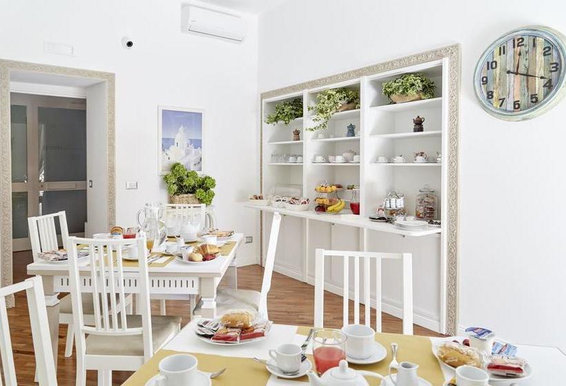 Bed and Breakfast Grand Tour 4rooms  | Napoli | Napoli | Italia 3