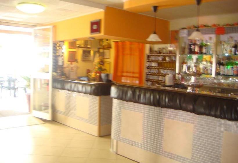 Hotel Moroni  | Rimini | Rimini | Italia 20