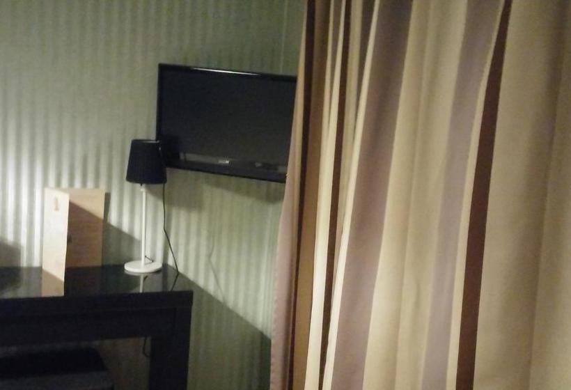 Hotel Mathis  | Fiorenzuola da'Arda | Piacenza | Italia 10