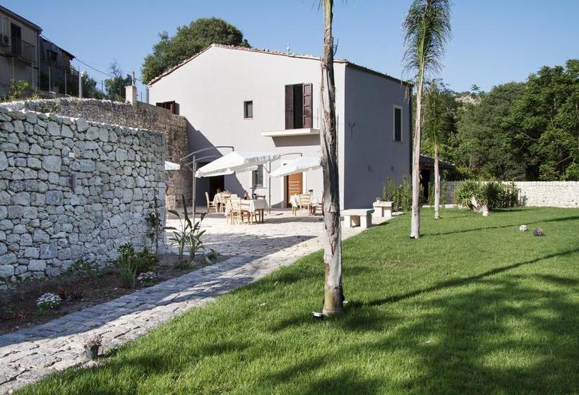 Bed and Breakfast Pica Pica