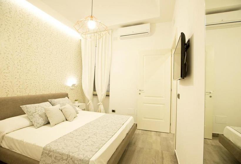 Bed and Breakfast Parthenope Suite  | Napoli | Napoli | Italia 12