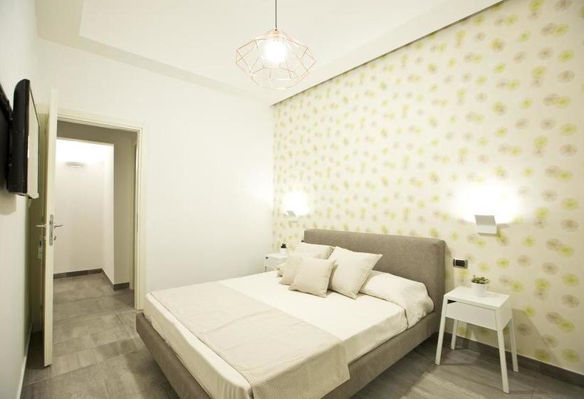 Bed and Breakfast Parthenope Suite  | Napoli | Napoli | Italia 15