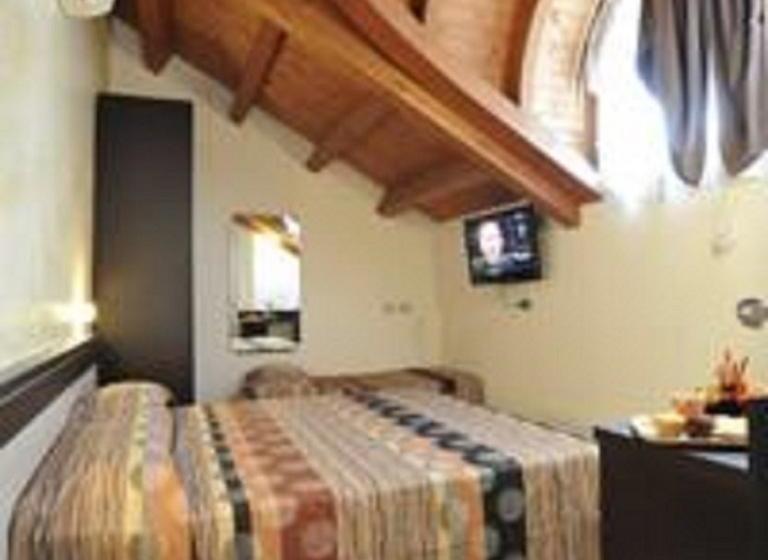 Bed and Breakfast Dormirho  | Rho | Milano | Italia 7
