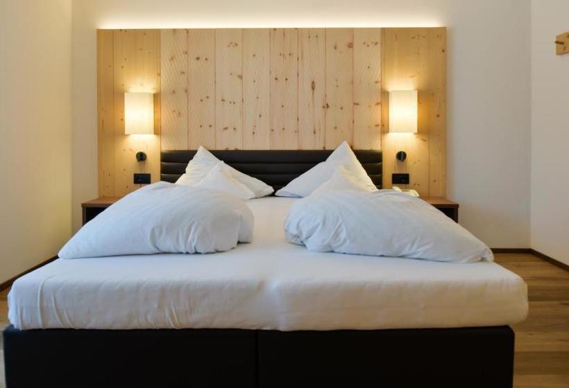 Vitalpina Wanderhotel Europa  | Siusi Allo Sciliar | Bolzano | Italia 6