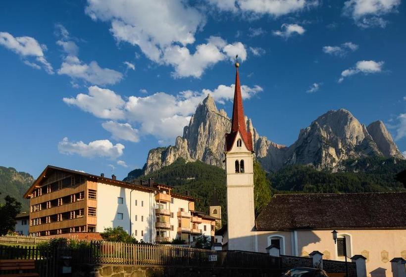 Vitalpina Wanderhotel Europa  | Siusi Allo Sciliar | Bolzano | Italia 7