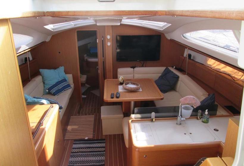 B&b Overjoyed Luan Boat  | Cagliari | Sardegna | Italia 6