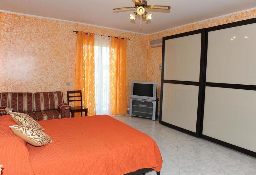 Bed and Breakfast Villa Don Salvatore  | Santa Venerina | Catania | Italia 2