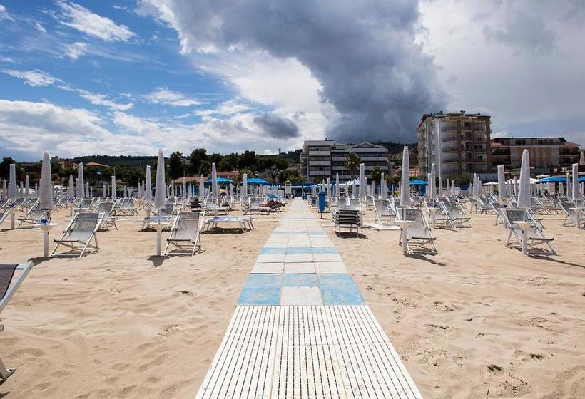 Hotel Manè Boutique  | Roseto Degli Abruzzi | Teramo | Italia 17