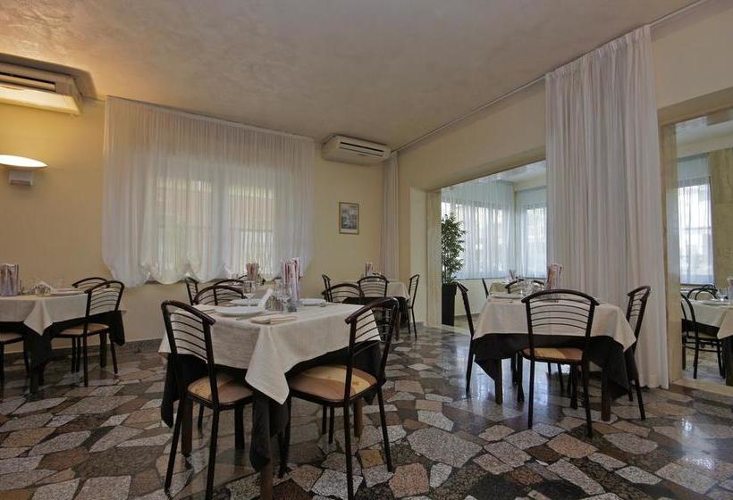 Hotel Fattori  | Cesenatico | Forlì-Cesena | Italia 16