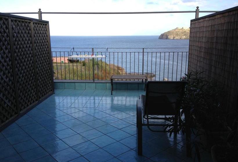 Hotel Mezzatorre  | Ventotene | Latina | Italia 8