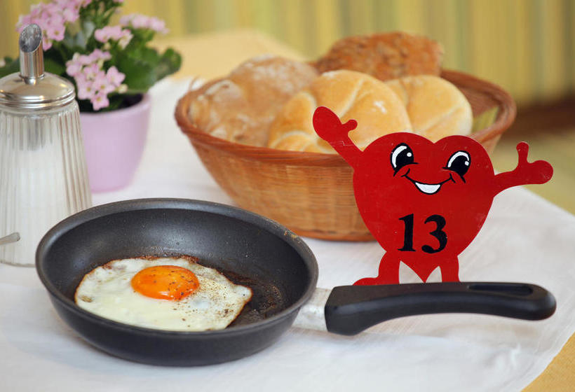 Bed and Breakfast Garni Pension Claudia  | Silandro | Bolzano | Italia 14