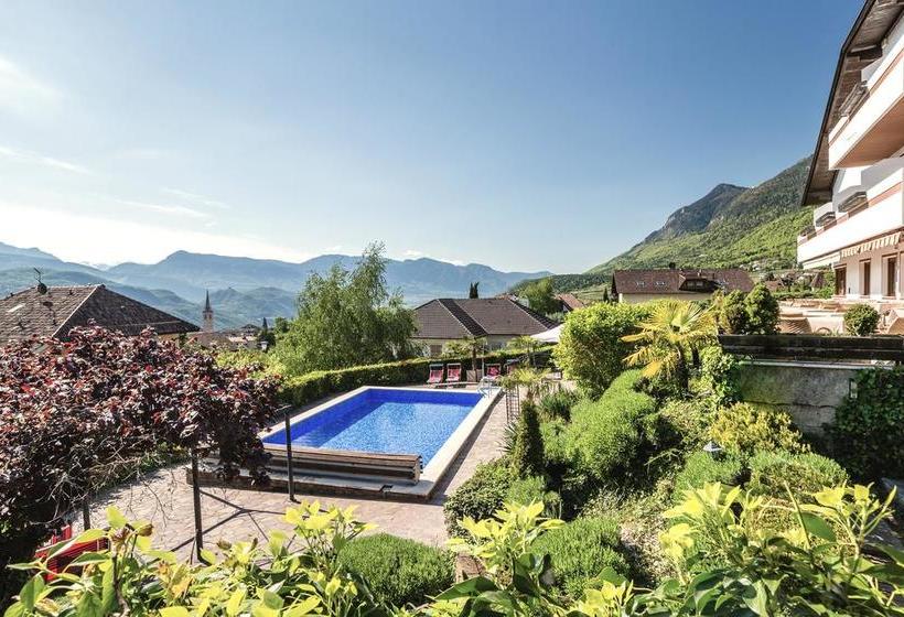 Hotel Das Panorama Dependance  | Caldaro Sulla Strada del Vino | Bolzano | Italia 8