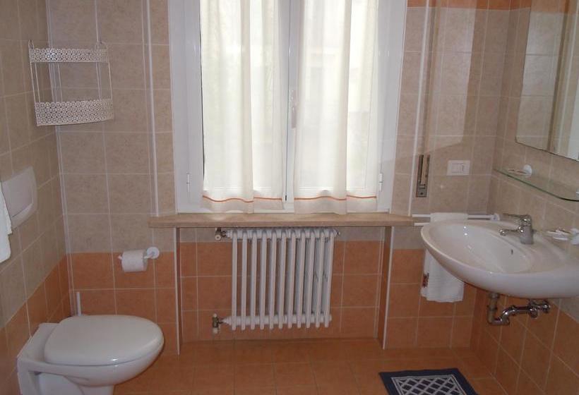 Hotel Albergo Elvira  | Tabiano Terme | Parma | Italia 13