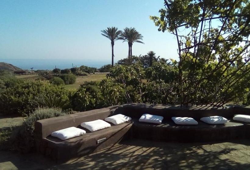 Resort Zubebi  | Pantelleria - Isola di Pantelleria | Trapani | Italia 12