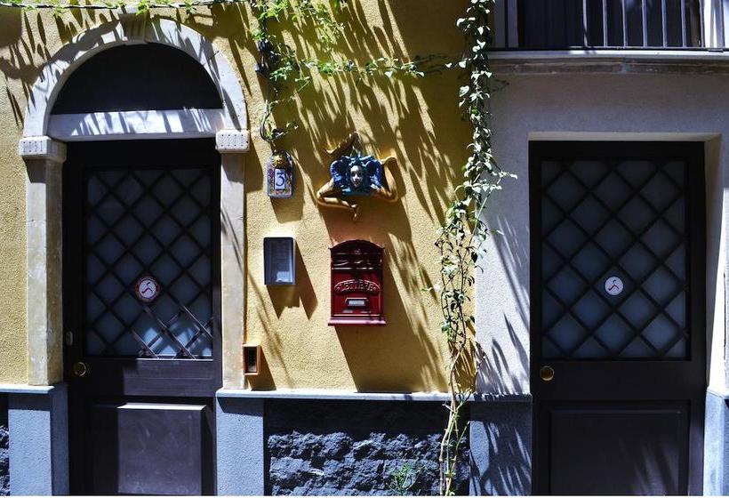 Bed and Breakfast Borgo City Center