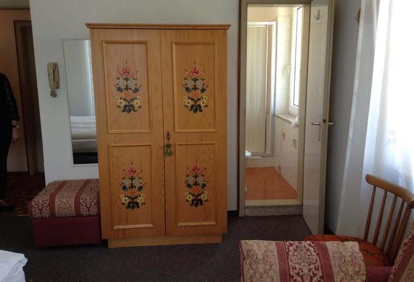 Bed and Breakfast Pension Latemar  | Caldaro Sulla Strada del Vino | Bolzano | Italia 17