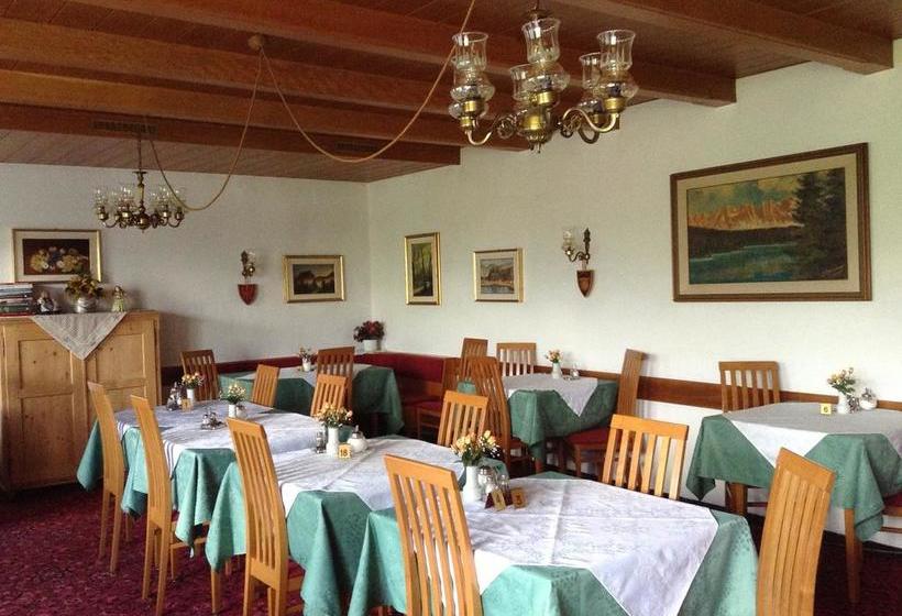 Bed and Breakfast Pension Latemar  | Caldaro Sulla Strada del Vino | Bolzano | Italia 3