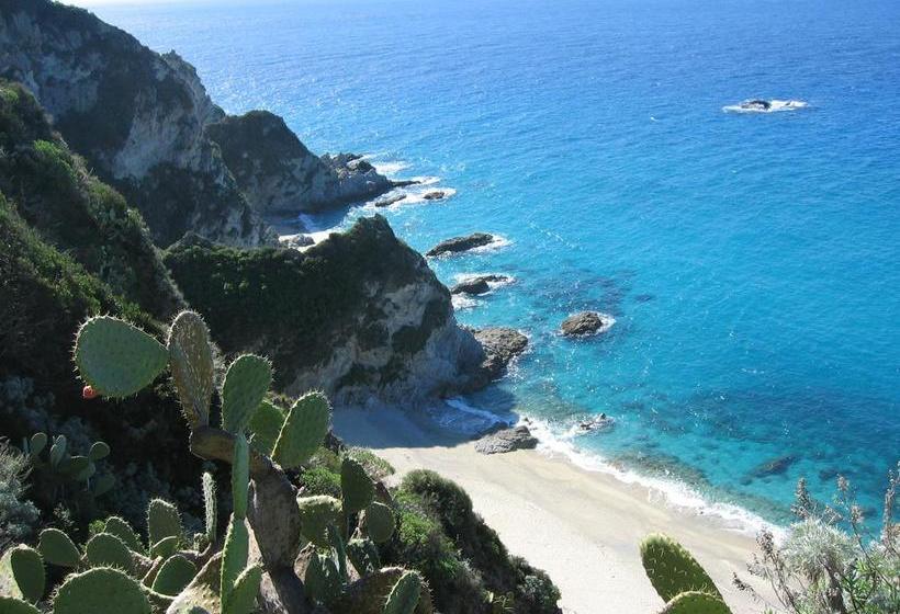 Hotel A Turri  | Capo Vaticano | Vibo Valentia | Italia 12