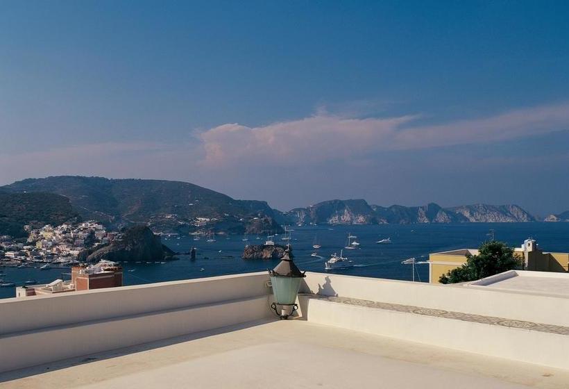 Bed and Breakfast Villa Laetitia