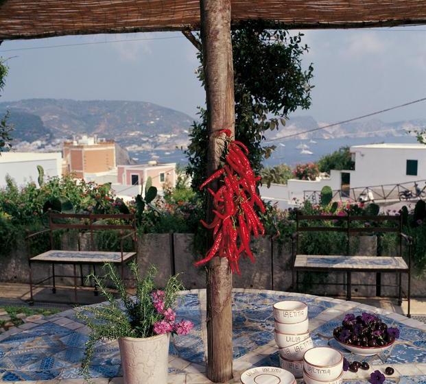 Bed and Breakfast Villa Laetitia  | Ponza - Ponza Isola | Latina | Italia 11