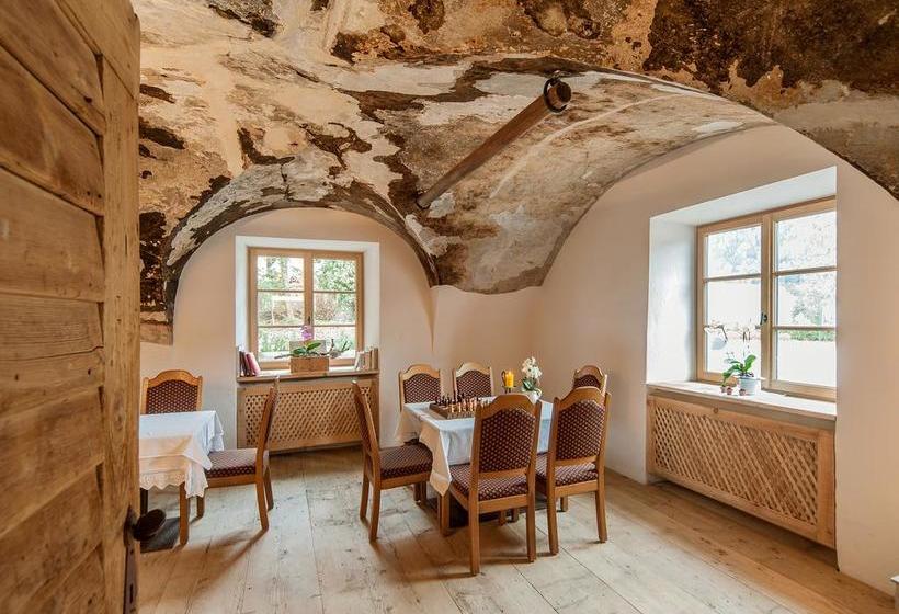 Landhotel Zum Löwen  | Rodengo - Rodeneck | Bolzano | Italia 11