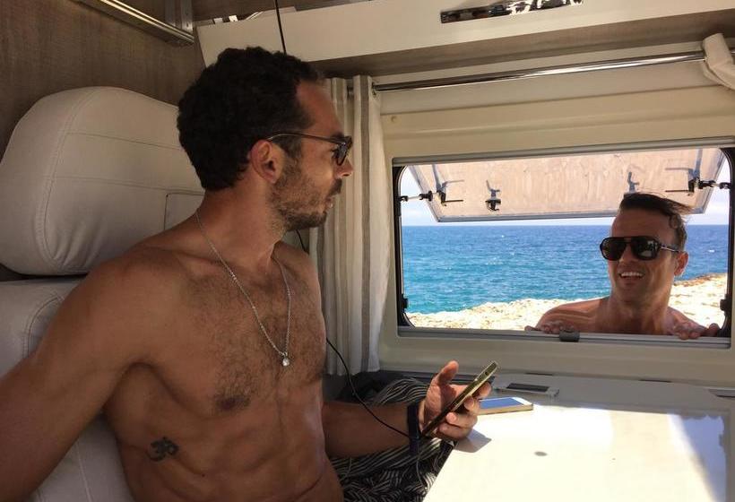 Bed and Breakfast Wild Adventures Whatever Whenever  | Bari | Bari | Italia 2