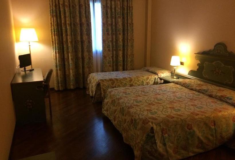 Hotel San Nicola  | Lagonegro | Potenza | Italia 14
