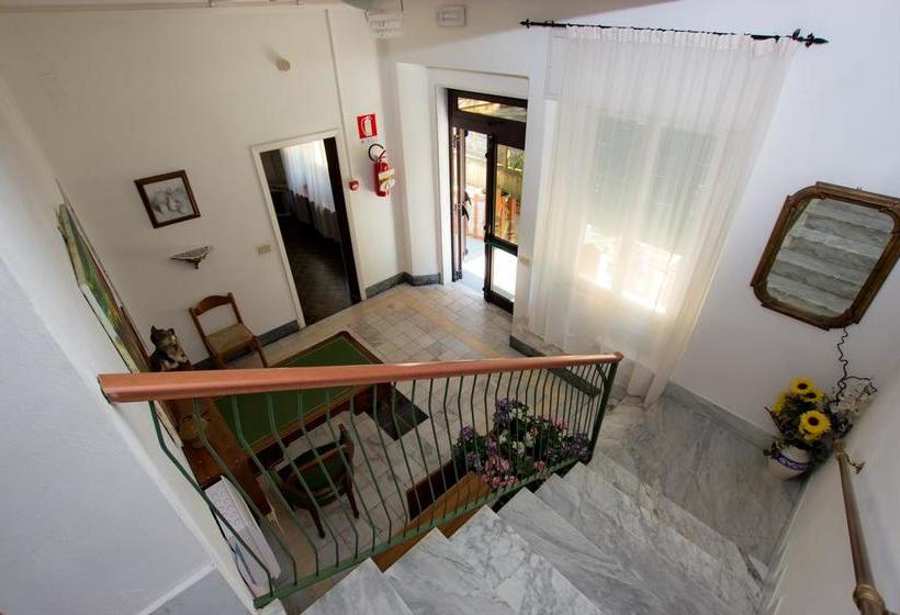 Hotel Villa Olga  | Marina di Massa | Massa Carrara | Italia 18