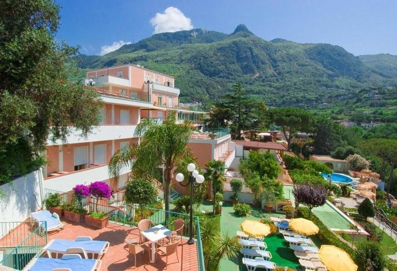 Hotel Villa Flavio Ischia Napoles