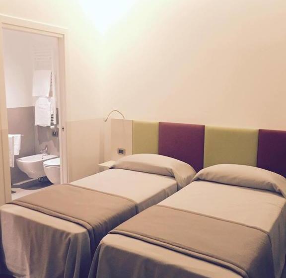 Hotel Degli Aranci  | Cisterna di Latina | Latina | Italia 7