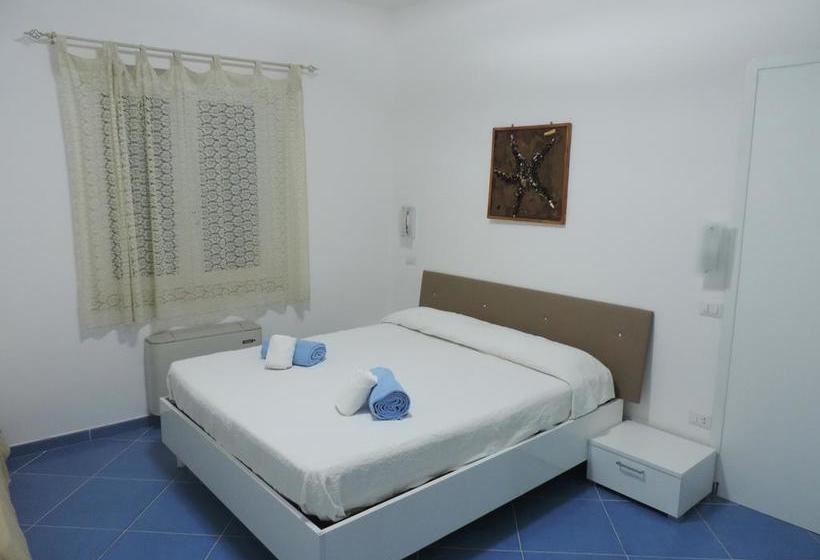 Bed and Breakfast Mediterraneo Rooms Salerno