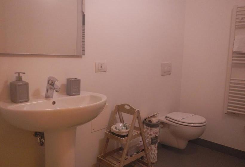 Bed and Breakfast Pixie Dixie & Moses Malone  | Bergamo | Bergamo | Italia 9