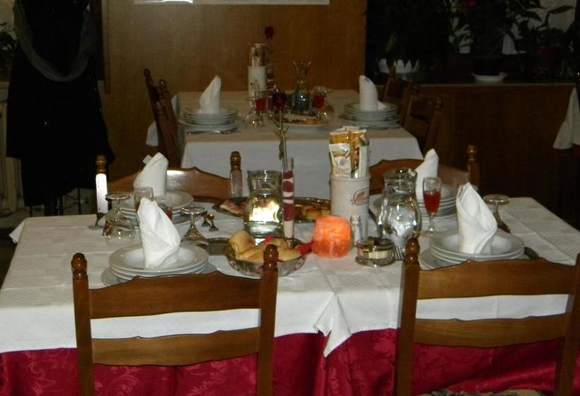 Hotel Del Corso  | Sestola | Modena | Italy 4